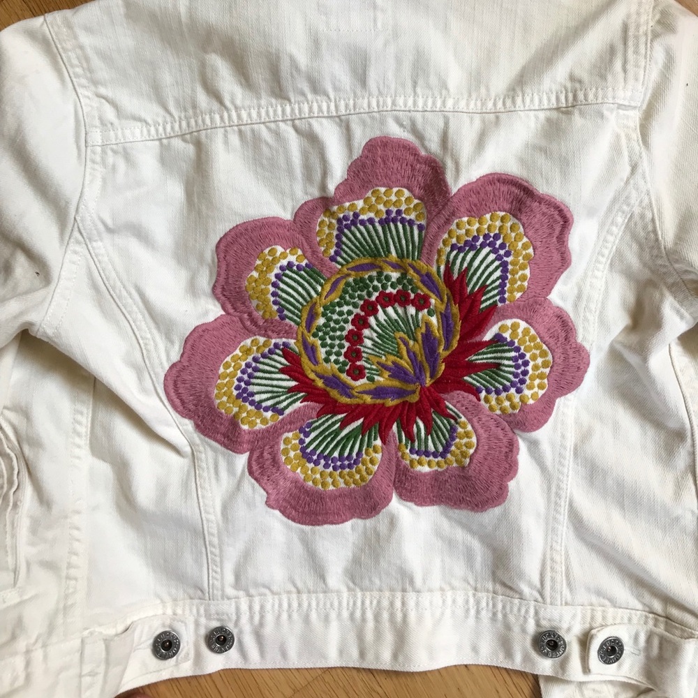 White Lucky Brand jean jacket